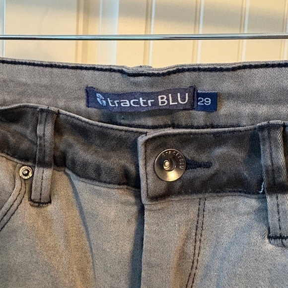 Tractr Blu Gray Jeans with Black Accents - Picture 3 of 5